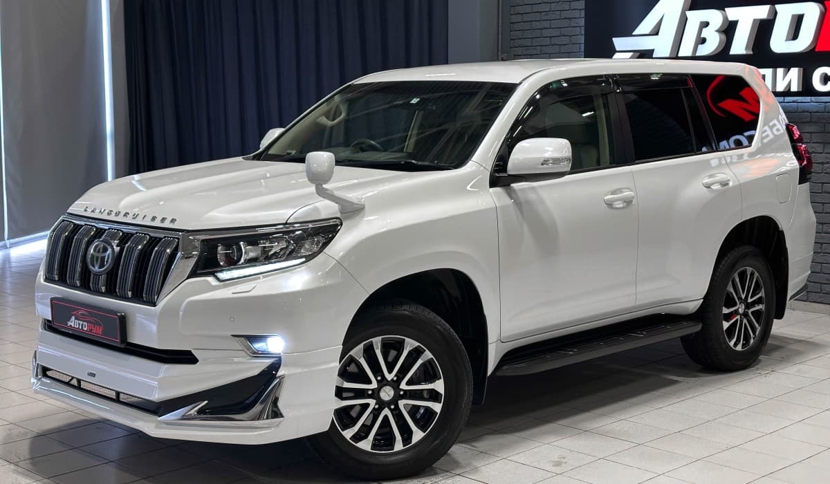 Toyota Land Cruiser Prado - 2